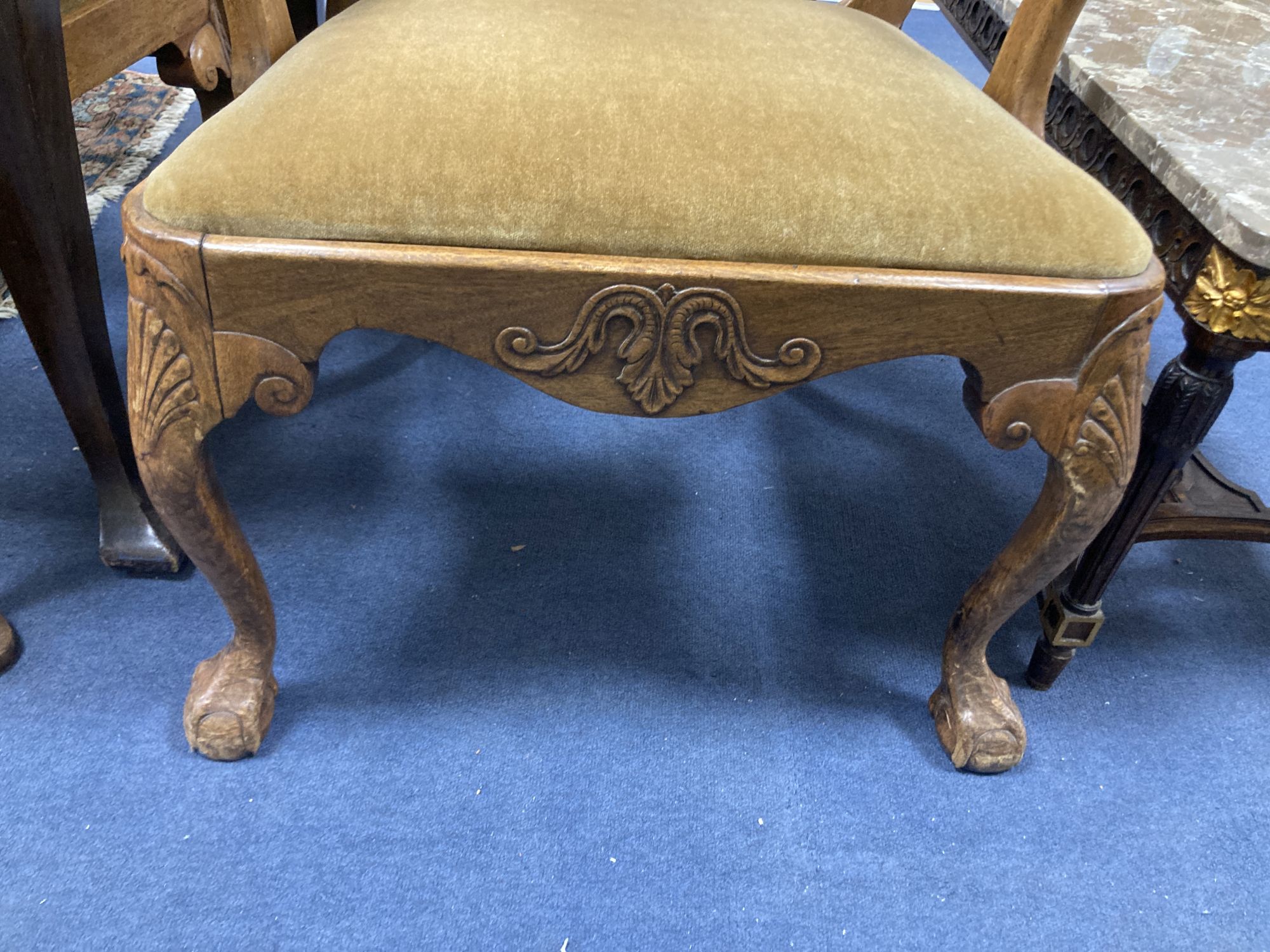 A set of eight Chippendale style mahogany dining chairs, including two carvers,